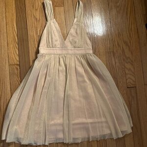 Elegant Beige Sleeveless Dress